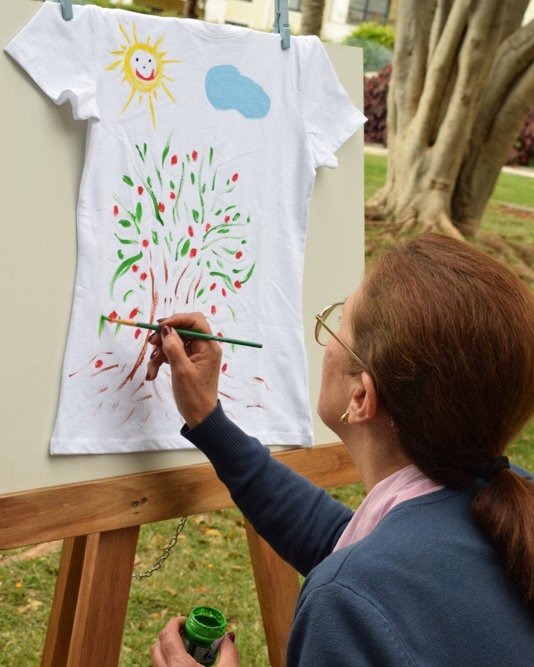 Alegria, atividades e estimulação cognitiva: cuidar também é criar momentos felizes 